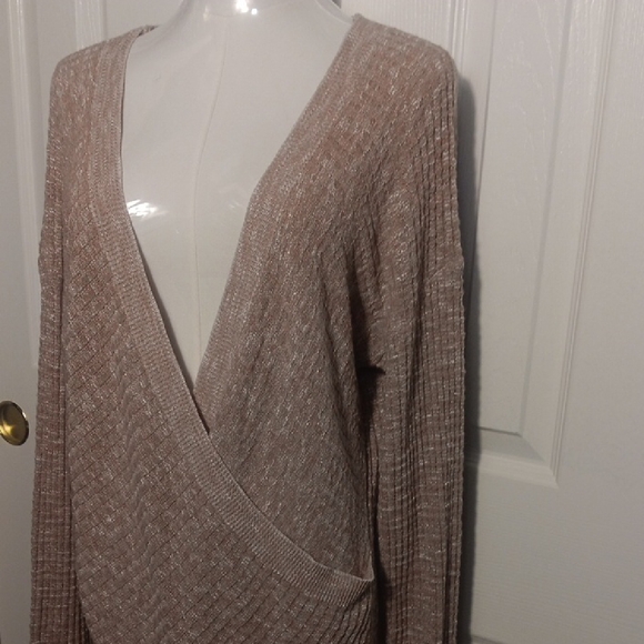 Express V-Neck Wrap Style Sweater in Light Mauve - Picture 4 of 10